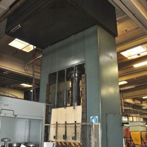 Гидравлический вытяжной пресс LVD - EMF 250 тонн